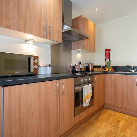 Haus City Centre Apartment - Arcadian -Balcony - Secure Parking - Wifi-Smart Tv - China Town -Top Rated 버밍엄 외부 사진